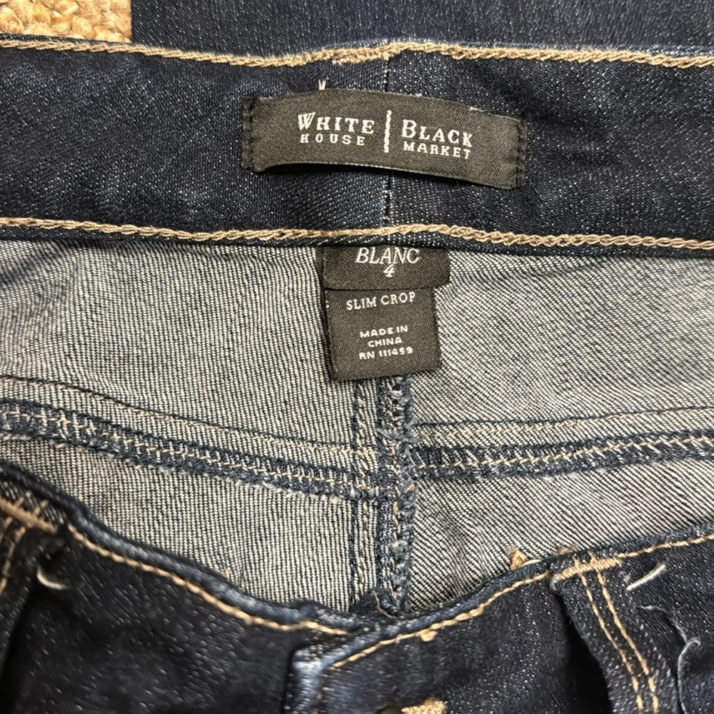White House Black Market blue capri jeans with rhinestones - Picture 4 of 4